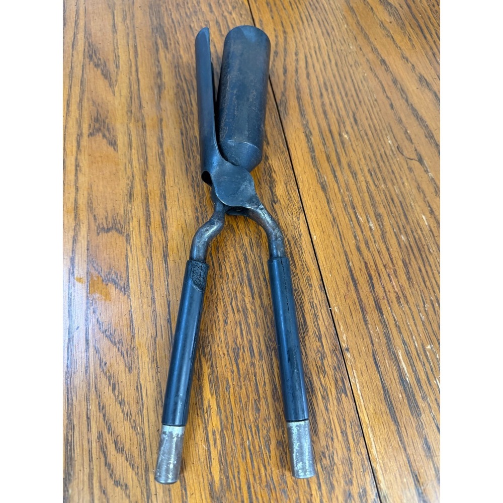 Vintage 1" Barrel Marcel Waves Curling Tong with Black Handles, Stove Heated